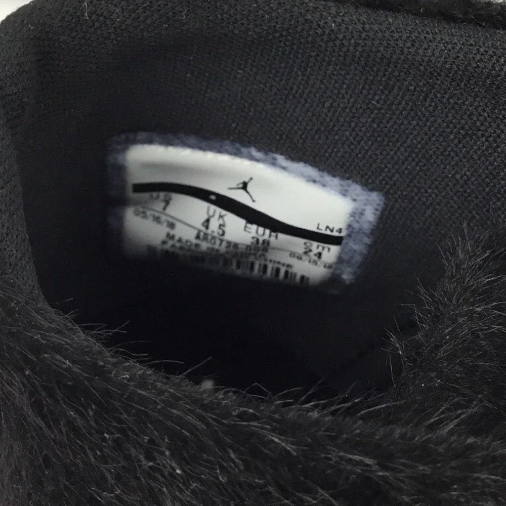 Nike Air Jordan Future Lifestyle Fur Womens Sz 7 Black Sneakers Shoes AR0726-006